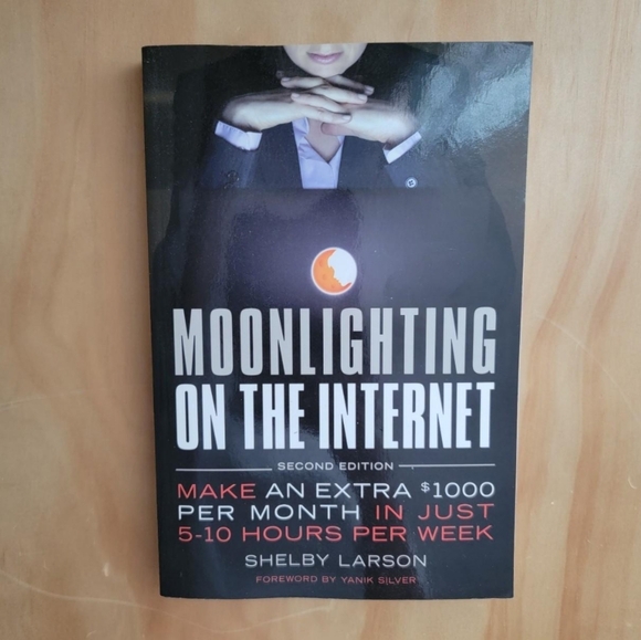 Moonlighting on the Internet Paperback Book Money Career Writing Online - Picture 1 of 7